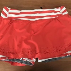 Lululemon Seawheeze Light As Air Skirt size 2